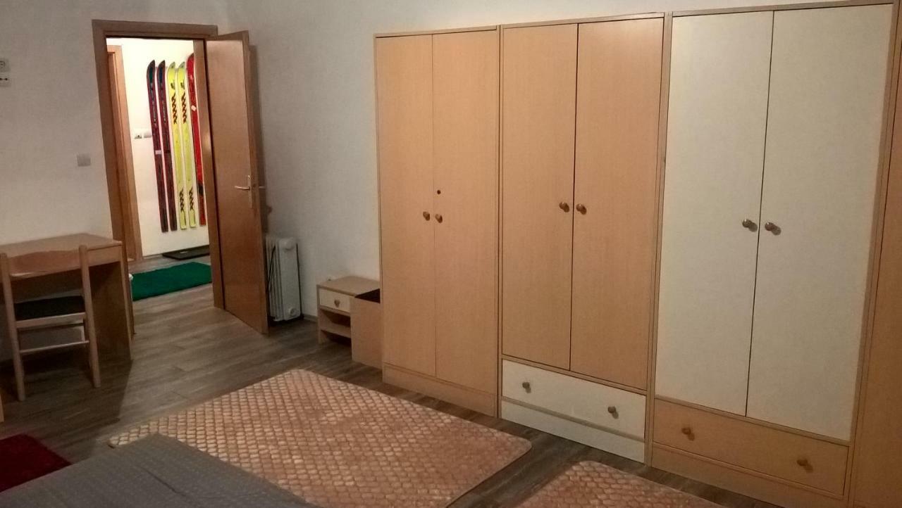 Apartman-Vila Nikola, 064Jedansedamdvatridevetnulatri コパオニク エクステリア 写真